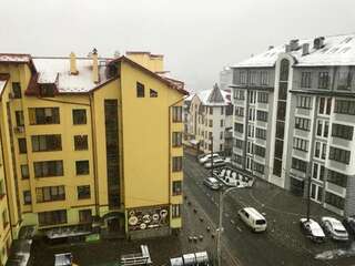 Апартаменты VIP Apartament in the center Трускавец Номер-студио с видом на горы-72